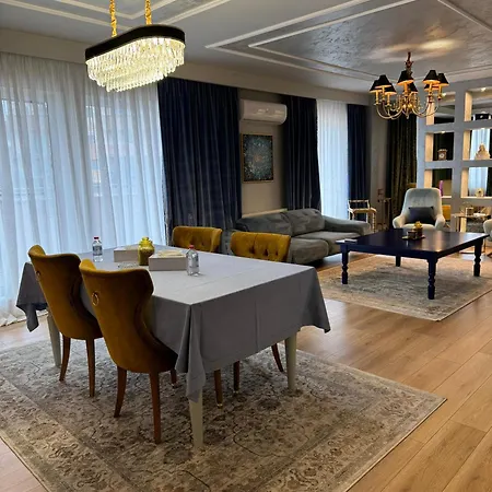 호텔 Phoenicia Baneasa 4*