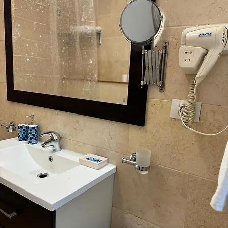 Hotel Phoenicia Baneasa
